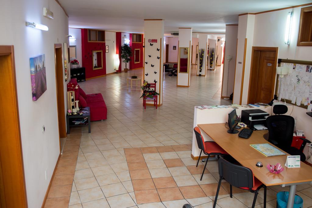 Hotel Residence Lupiae Lecce Exterior photo
